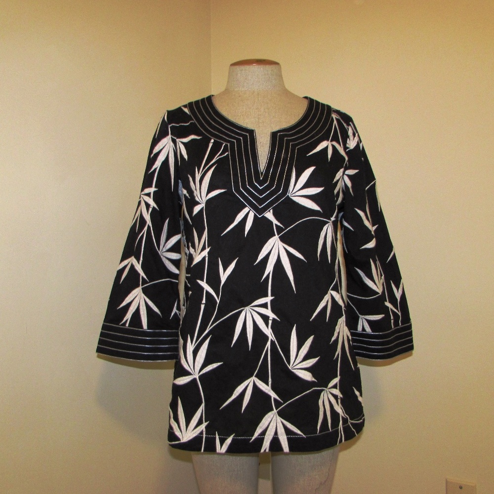 Talbot's Black & White Embroidered Tunic size 12